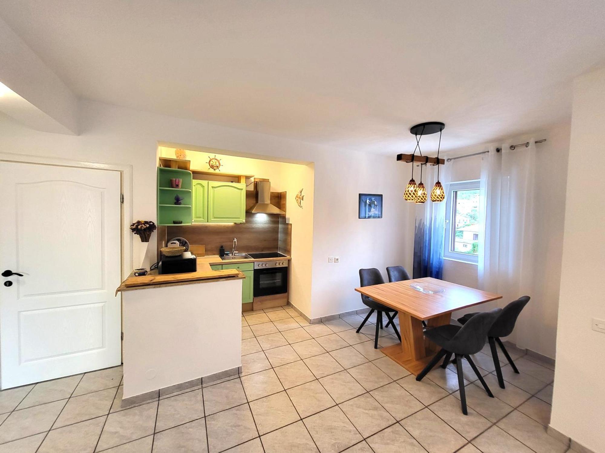 ילסה Apartments Pitve מראה חיצוני תמונה