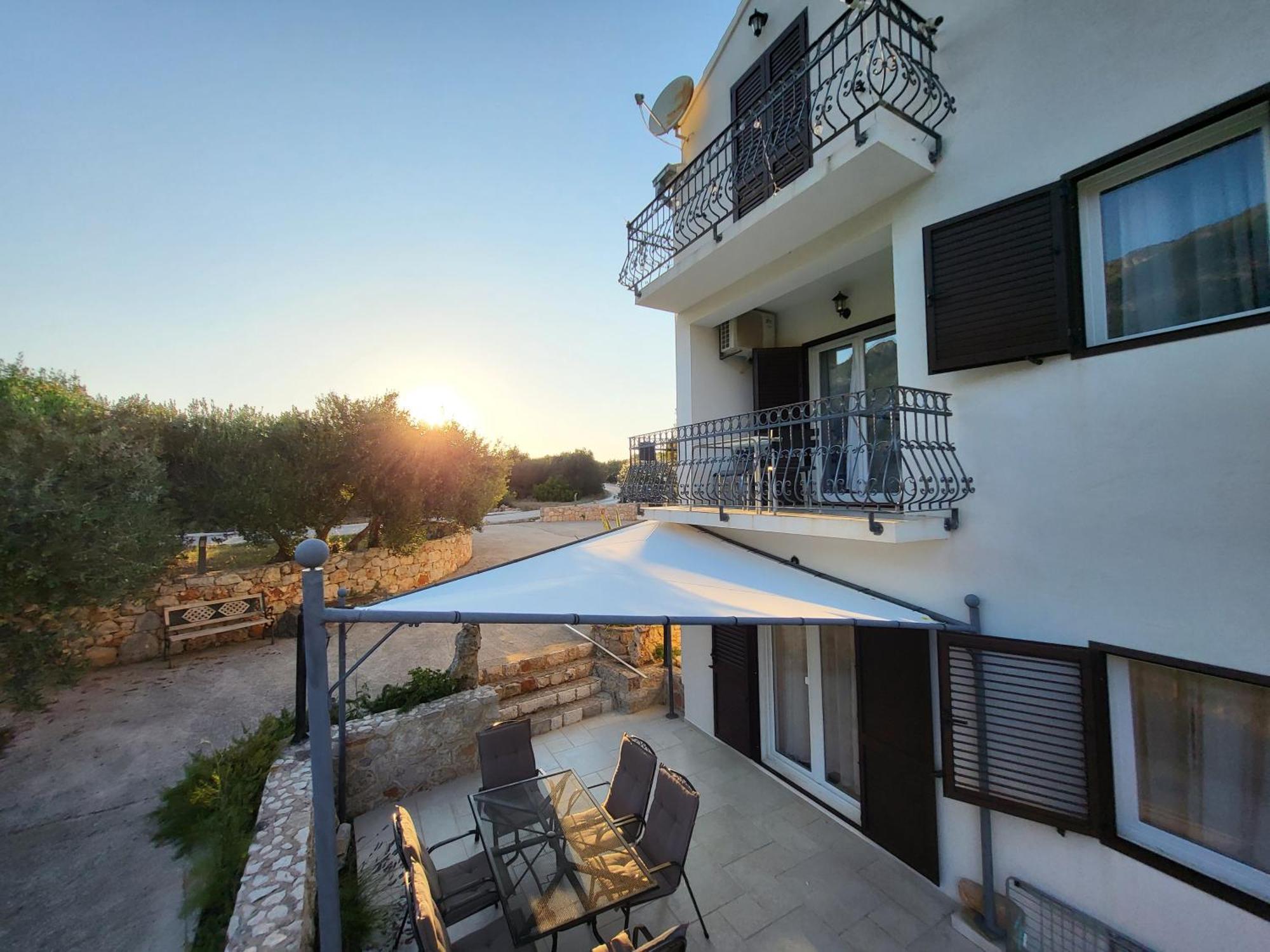 ילסה Apartments Pitve מראה חיצוני תמונה